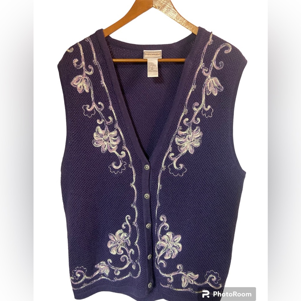 Napa Valley sleeveless purple buttoned embroidered Vest ladies